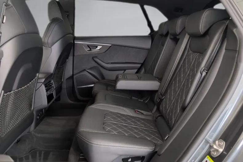 Audi SQ8 din 2023 cu 31.023 km - oferta AUD253853 - foto 18