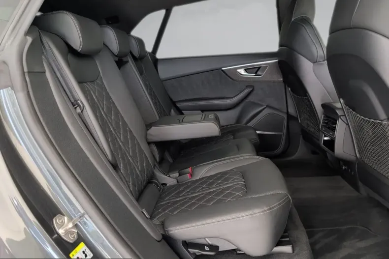Audi SQ8 din 2023 cu 31.023 km - oferta AUD253853 - foto 19