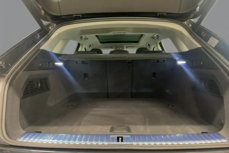 Audi Q8 din 2023 cu 23.114 km - oferta AUD253857 - foto 7