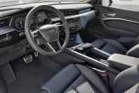Audi Q8 din 2023 cu 26.380 km - oferta AUD253859 - foto 11