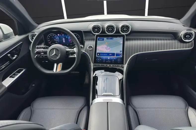 Mercedes-Benz GLC 200 (Clasa GLC) din 2025 cu 18.800 km - oferta MER253866 - foto 10