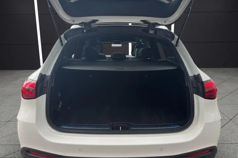 Mercedes-Benz GLC 200 (Clasa GLC) din 2025 cu 18.800 km - oferta MER253866 - foto 16