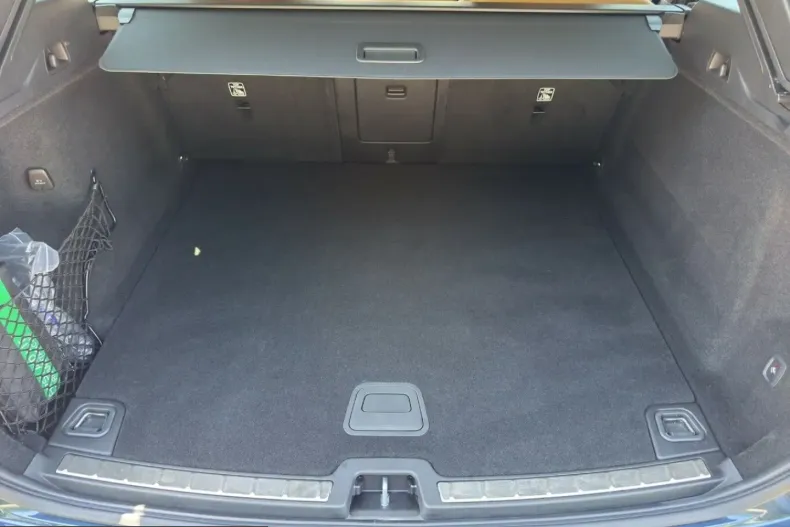 Volvo XC60 din 2023 cu 37.840 km - oferta VOL253867 - foto 20