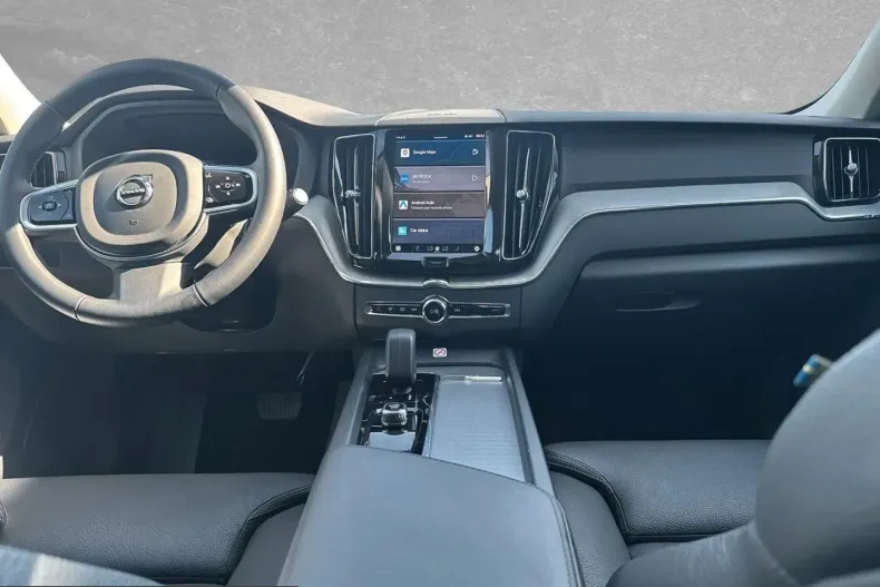 Volvo XC60 din 2025 cu 32.000 km - oferta VOL253868 - foto 6