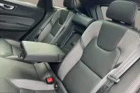 Volvo XC60 din 2025 cu 17.862 km - oferta VOL253871 - foto 12