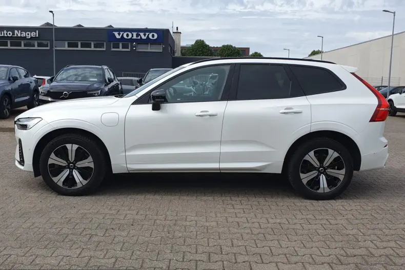 Volvo XC60 din 2023 cu 37.655 km - oferta VOL253872 - foto 3