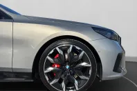 BMW 550 (Seria 5) din 2025 cu 17.154 km - oferta BMW253873 - foto 12
