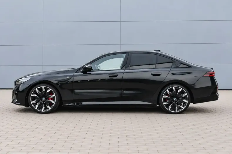 BMW 540 (Seria 5) din 2025 cu 53.800 km - oferta BMW253875 - foto 5