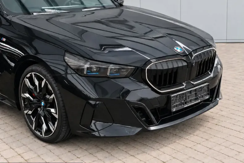 BMW 540 (Seria 5) din 2025 cu 53.800 km - oferta BMW253875 - foto 8