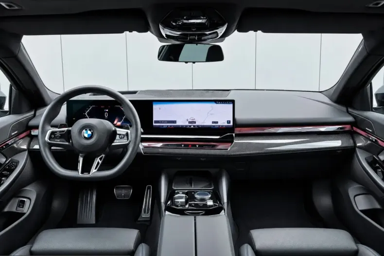 BMW 540 (Seria 5) din 2025 cu 53.800 km - oferta BMW253875 - foto 10