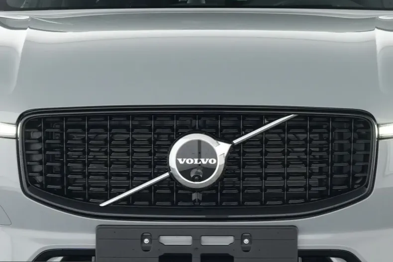 Volvo XC60 din 2025 cu 18.500 km - oferta VOL253878 - foto 4