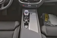 Volvo XC60 din 2025 cu 18.500 km - oferta VOL253878 - foto 6