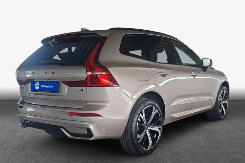 Volvo XC60 din 2024 cu 17.010 km - oferta VOL253879 - foto 3