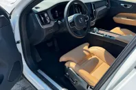 Volvo XC60 din 2023 cu 35.997 km - oferta VOL253880 - foto 3