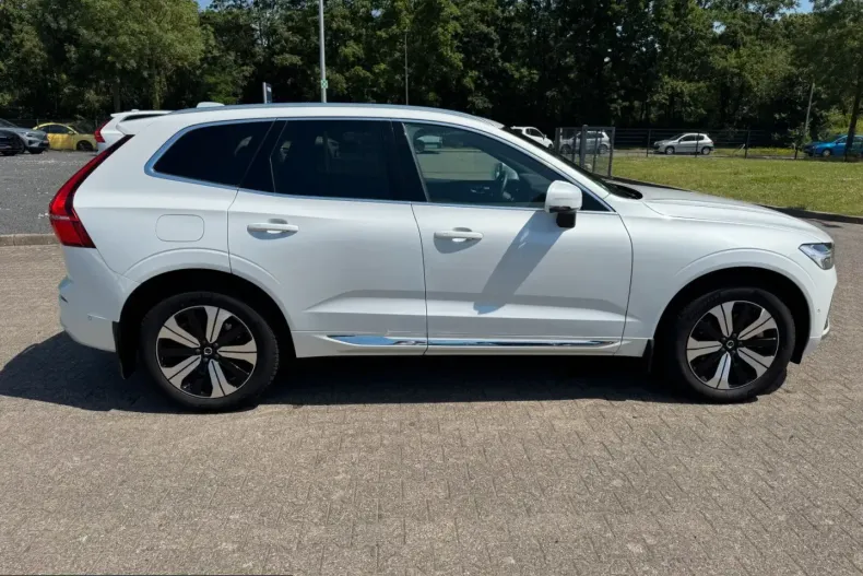 Volvo XC60 din 2023 cu 35.997 km - oferta VOL253880 - foto 7