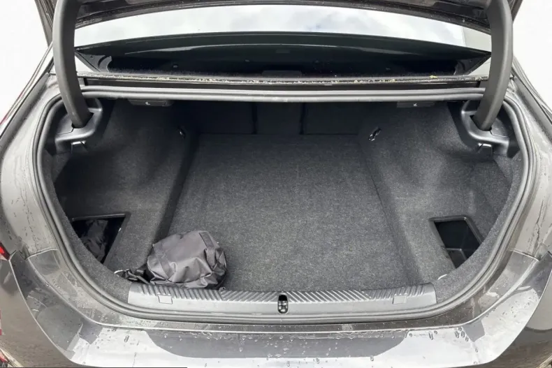 BMW 540 (Seria 5) din 2025 cu 25.396 km - oferta BMW253885 - foto 10