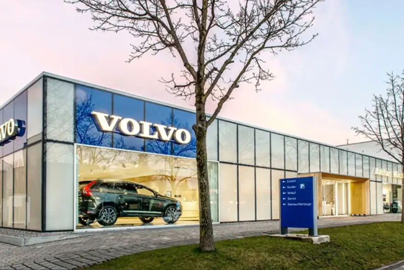 Volvo XC60 din 2024 cu 17.200 km - oferta VOL253889 - foto 21