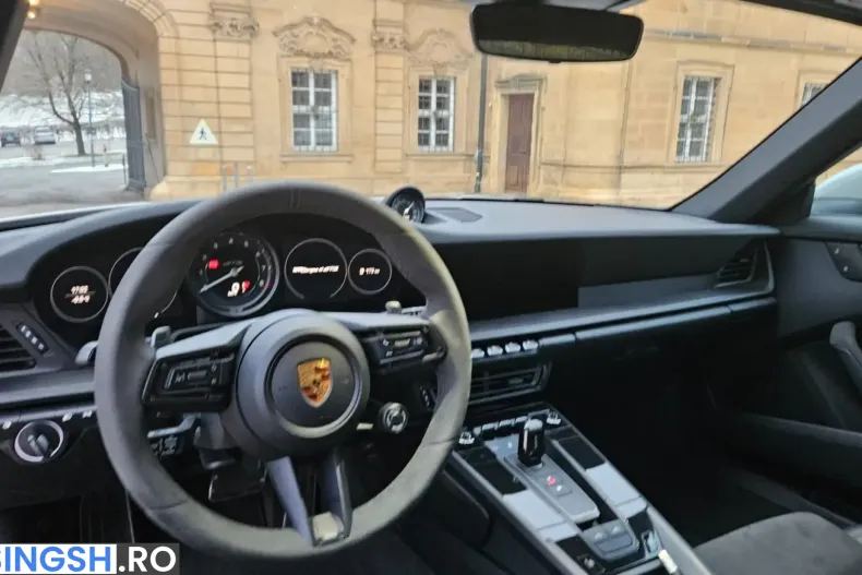 Porsche 911 din 2022 cu 26.400 km - oferta POR253893 - foto 6