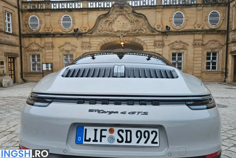 Porsche 911 din 2022 cu 26.400 km - oferta POR253893 - foto 17