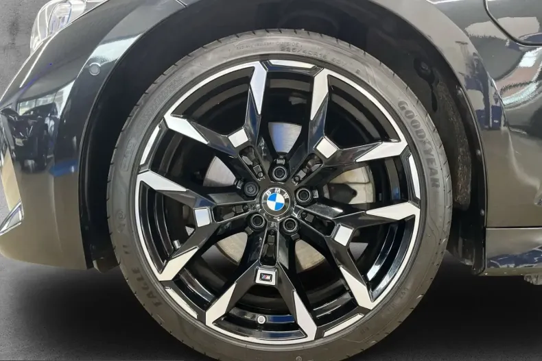 BMW 330 (Seria 3) din 2025 cu 14.078 km - oferta BMW253904 - foto 6
