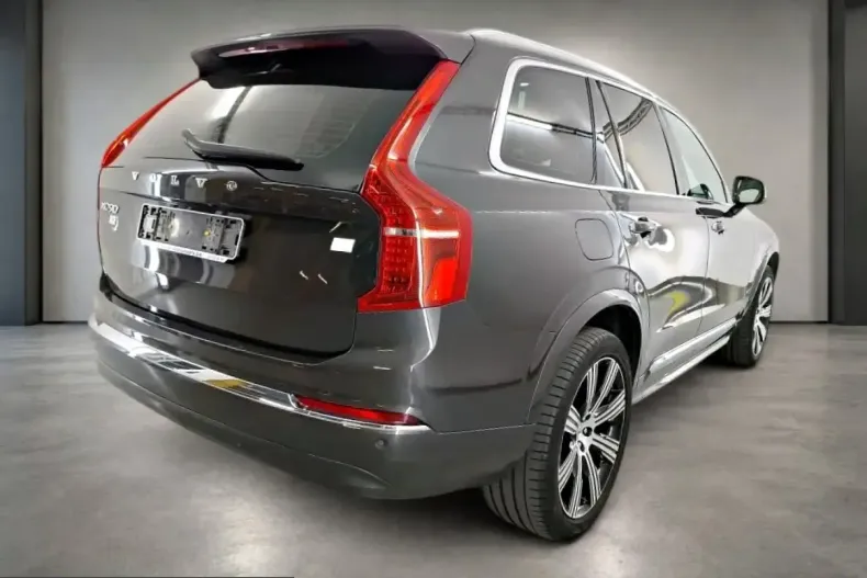 Volvo XC90 din 2022 cu 120.580 km - oferta VOL253927 - foto 2