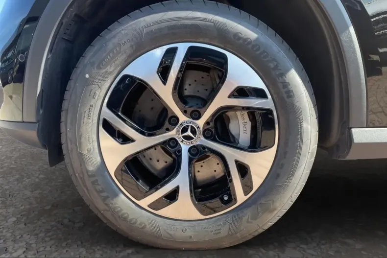 Mercedes-Benz GLC 300 (Clasa GLC) din 2023 cu 62.657 km - oferta MER253933 - foto 12