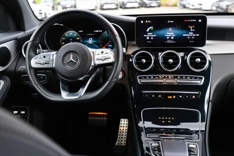 Mercedes-Benz GLC 300 (Clasa GLC) din 2022 cu 28.692 km - oferta MER253936 - foto 7