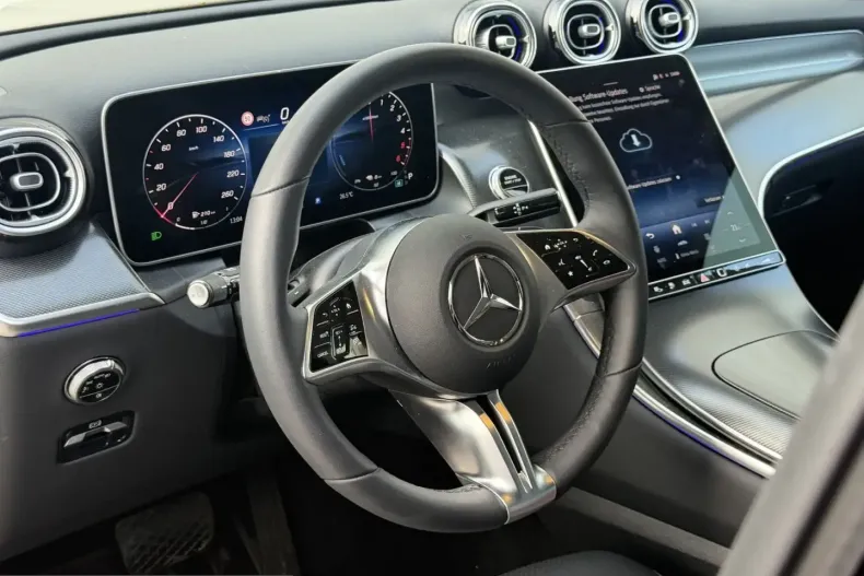 Mercedes-Benz GLC 300 (Clasa GLC) din 2025 cu 8.463 km - oferta MER253937 - foto 5