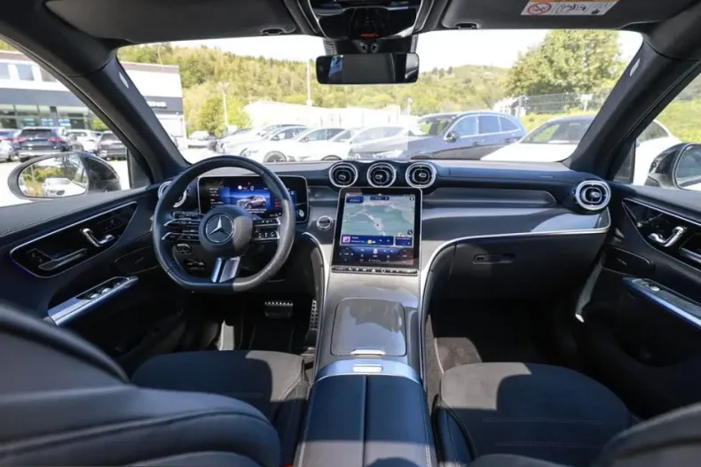 Mercedes-Benz GLC 300 (Clasa GLC) din 2025 cu 17.274 km - oferta MER253939 - foto 6