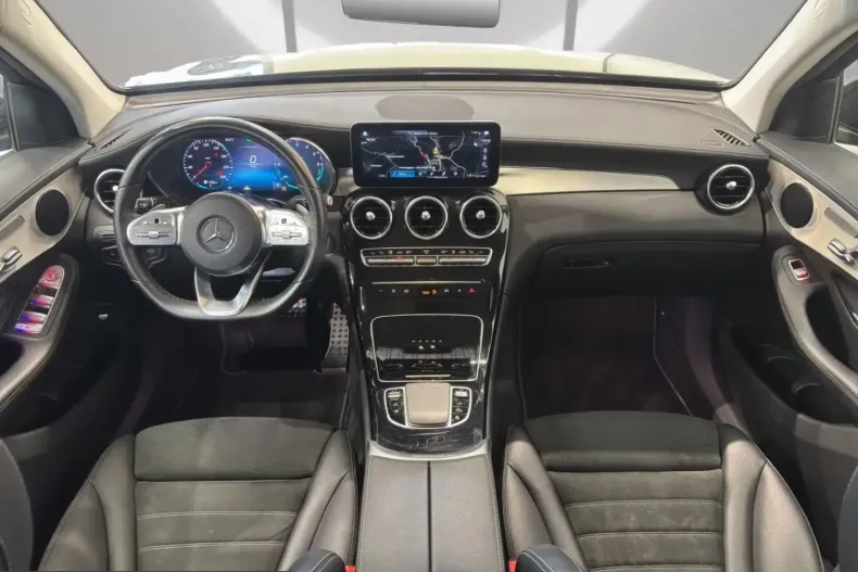 Mercedes-Benz GLC 300 (Clasa GLC) din 2022 cu 74.647 km - oferta MER253940 - foto 8