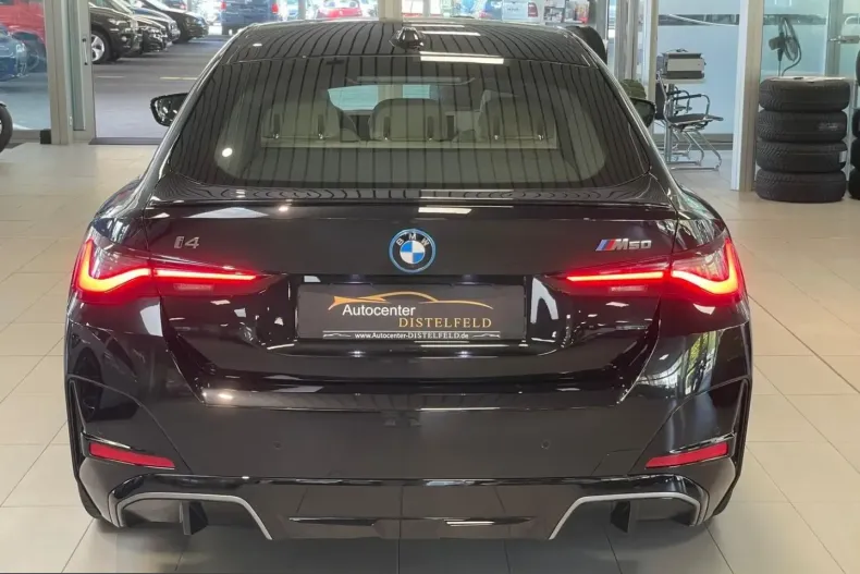 BMW i4 (Seria 4) din 2023 cu 42.972 km - oferta BMW253946 - foto 6