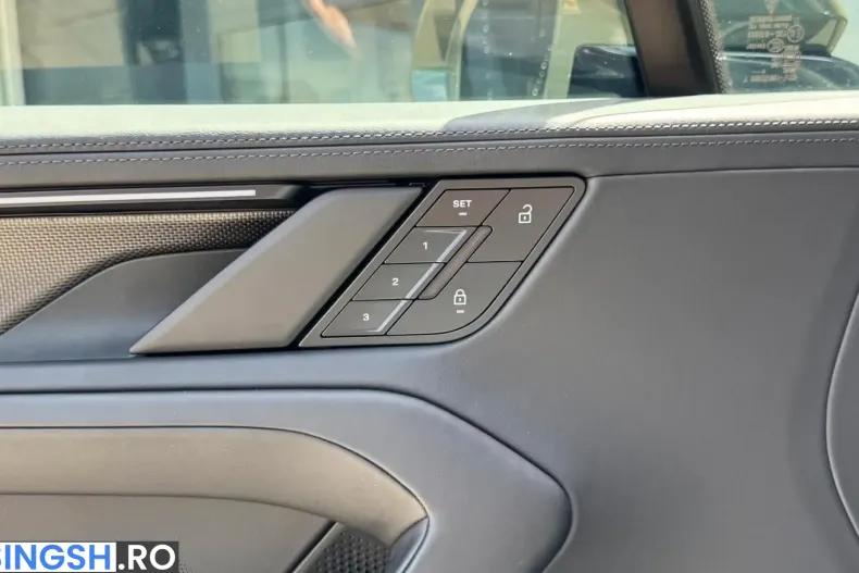 Porsche Cayenne din 2026 cu 7.832 km - oferta POR253951 - foto 24