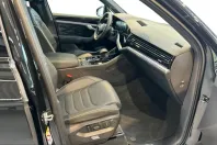 Volkswagen Touareg din 2025 cu 6.450 km - oferta VOL253960 - foto 10