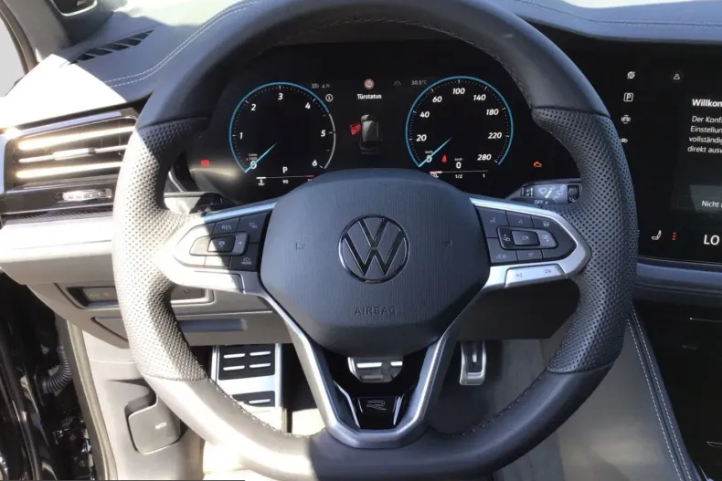 Volkswagen Touareg din 2025 cu 26.900 km - oferta VOL253961 - foto 9