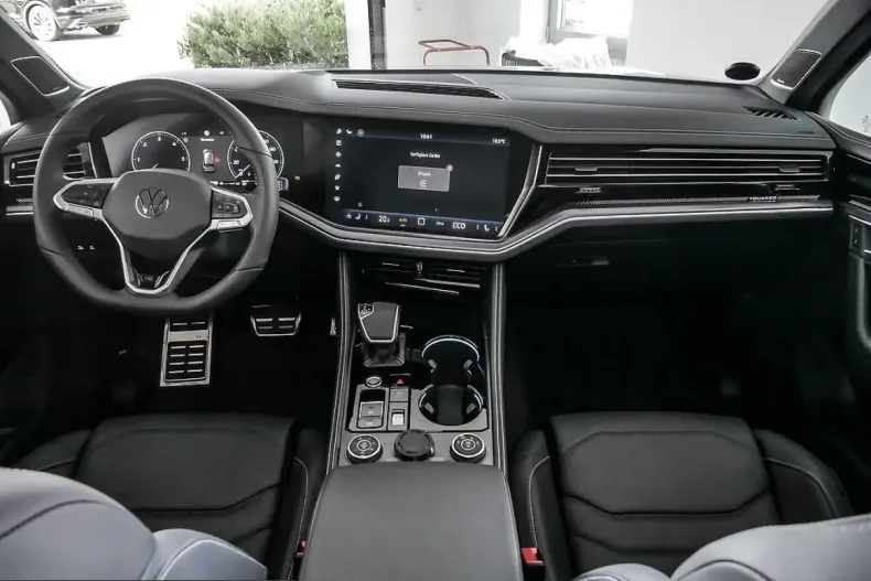 Volkswagen Touareg din 2025 cu 27.153 km - oferta VOL253962 - foto 12