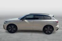 Volkswagen Touareg din 2025 cu 32.000 km - oferta VOL253964 - foto 2
