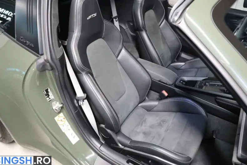Porsche 992 din 2022 cu 22.000 km - oferta POR253967 - foto 9