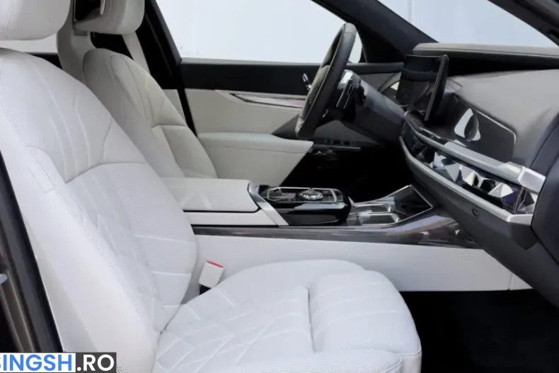 BMW 740 (Seria 7) din 2026 cu 11.000 km - oferta BMW253968 - foto 22