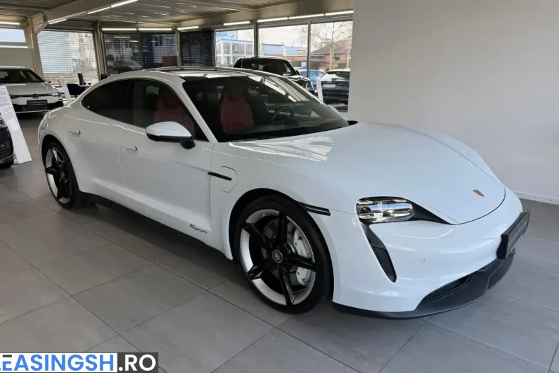 Porsche Taycan din 2023 cu 4.900 km - oferta POR253978 - foto 1