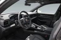 Porsche Macan din 2024 cu 12.300 km - oferta POR253979 - foto 4