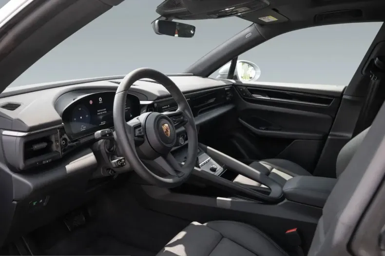 Porsche Macan din 2024 cu 12.300 km - oferta POR253979 - foto 4