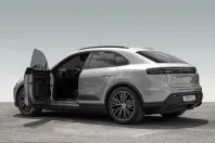 Porsche Macan din 2024 cu 12.300 km - oferta POR253979 - foto 7