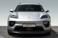 Porsche Macan din 2024 cu 12.300 km - oferta POR253979 - foto 8
