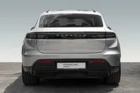 Porsche Macan din 2024 cu 12.300 km - oferta POR253979 - foto 10