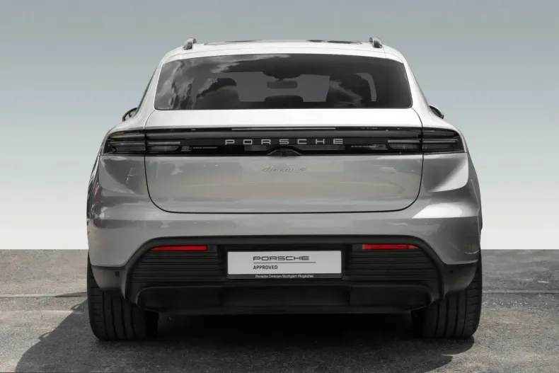 Porsche Macan din 2024 cu 12.300 km - oferta POR253979 - foto 10