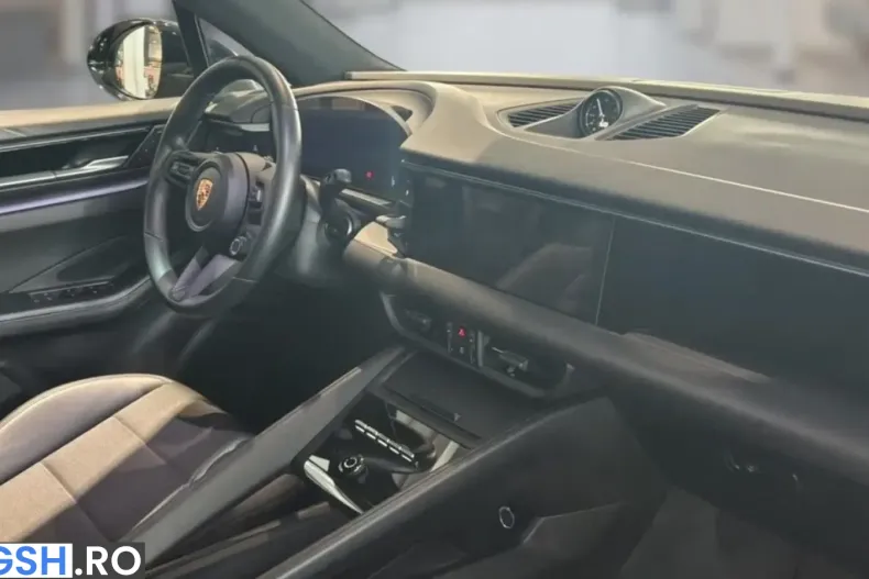 Porsche Macan din 2024 cu 12.322 km - oferta POR253981 - foto 14