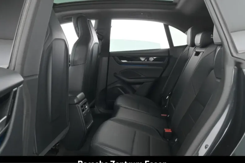 Porsche Macan din 2024 cu 18.949 km - oferta POR253982 - foto 19