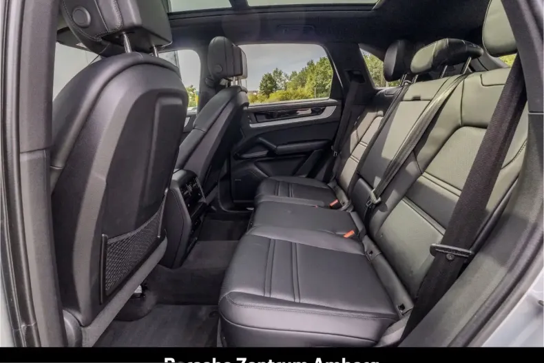 Porsche Cayenne din 2025 cu 16.800 km - oferta POR253983 - foto 20