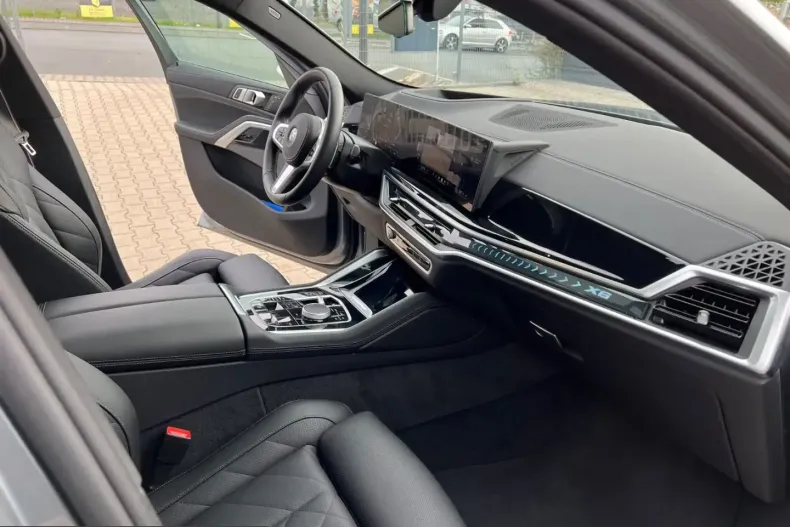BMW X6 (Seria X) din 2025 cu 12.800 km - oferta BMW253986 - foto 9