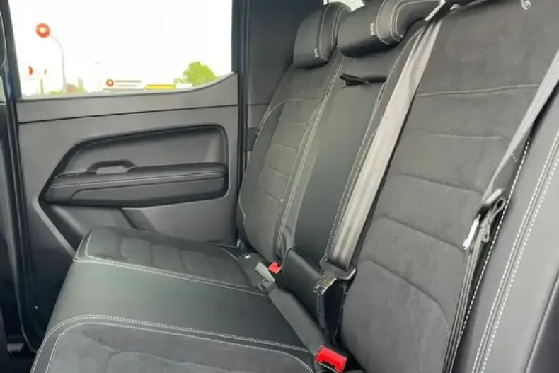 Volkswagen Amarok din 2026 cu 1 km - oferta VOL253995 - foto 6